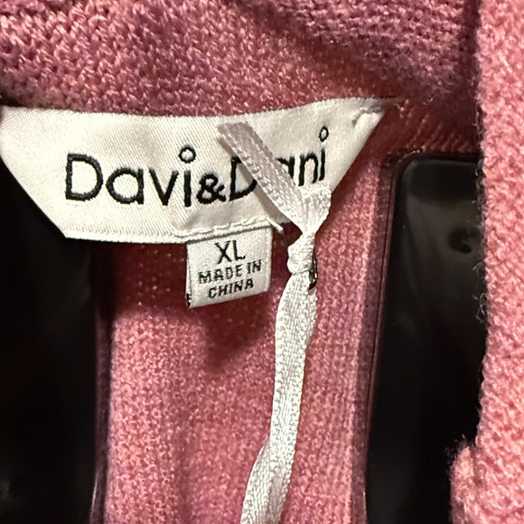 Davi & Dani Mauve Mockneck Sweater Tunic - Picture 3 of 11